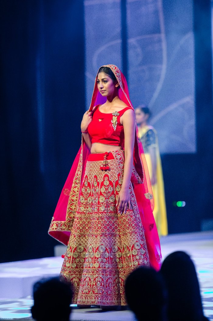 39388158_2077335675675113_8048773437168025600_o